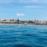 Family Friendly Appartment Sea View Next To Beach